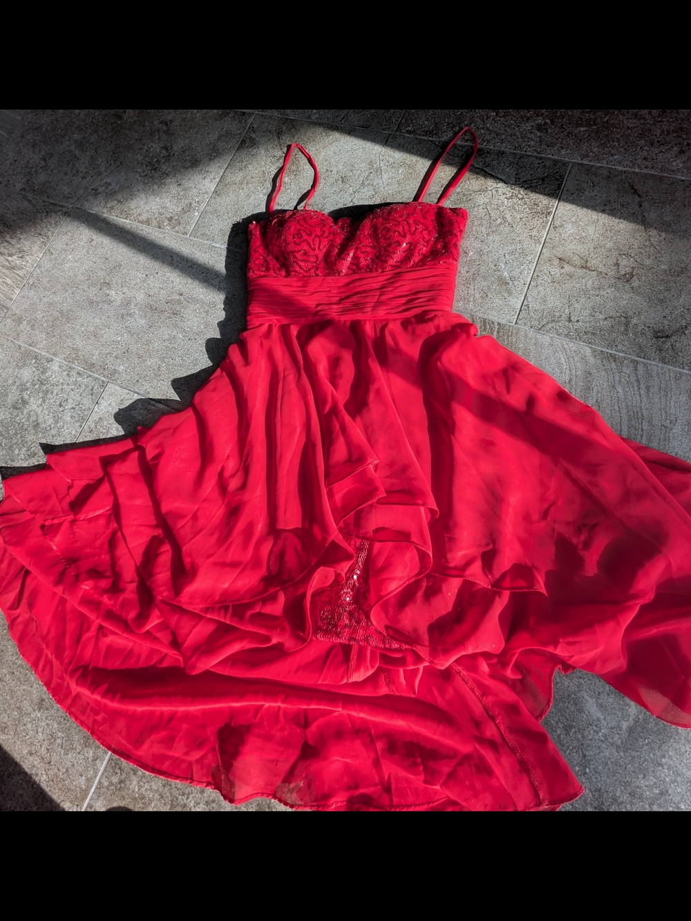 Dancing Queen Vibrant Red Lace Bodice Chiffon Prom Dress